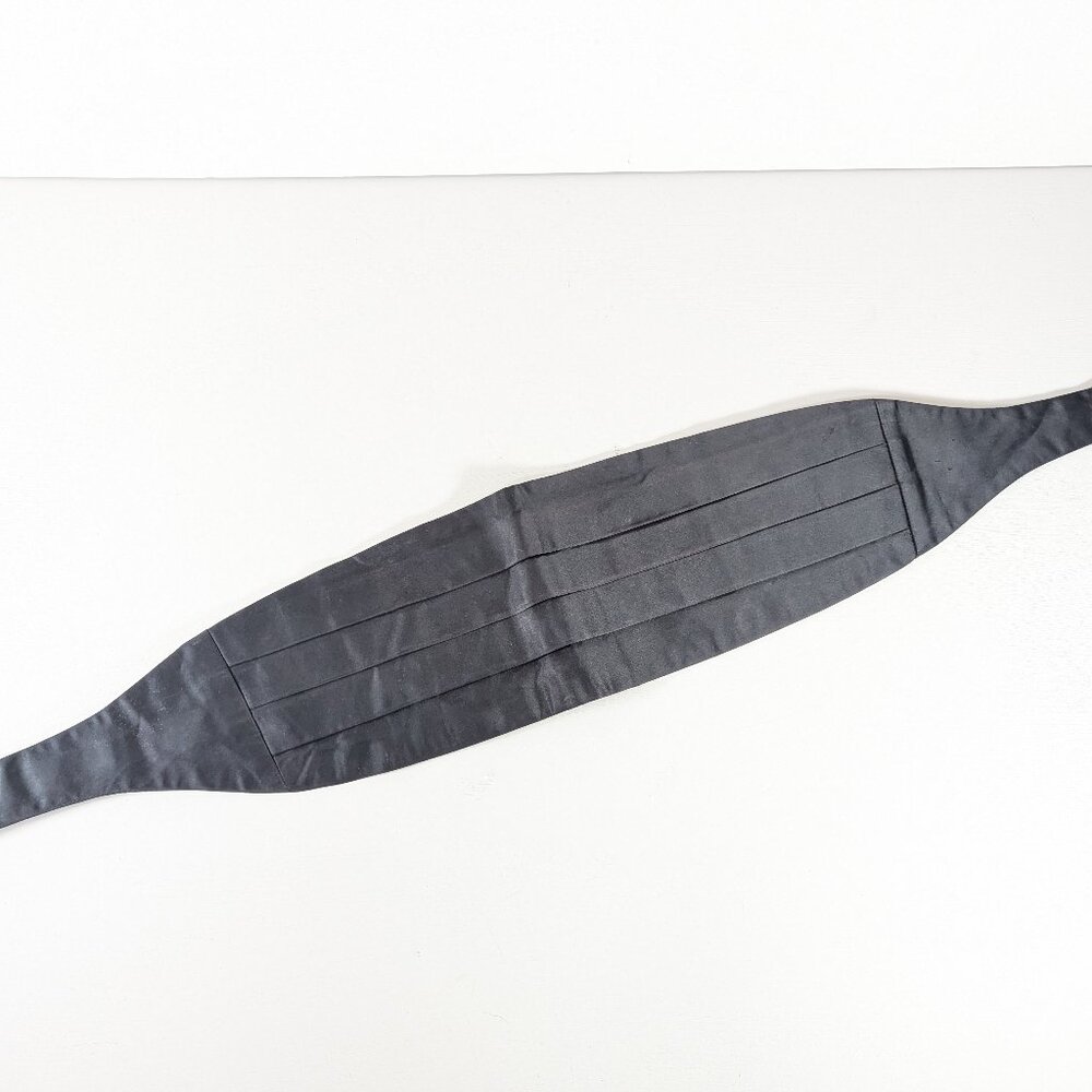 Vintage Black silk cumberband size adjustable size 32 - 46 mens tuxedo belt